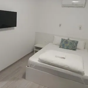https://the-continental-studios.bucharesthotelsnow.com